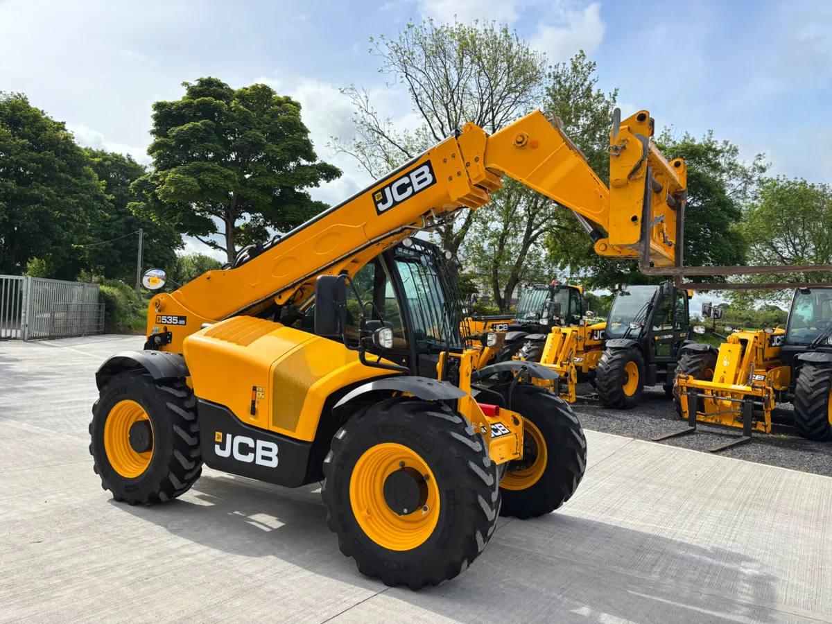 2022 JCB 535-95 AGRI.   (1740 Hours) - Image 4