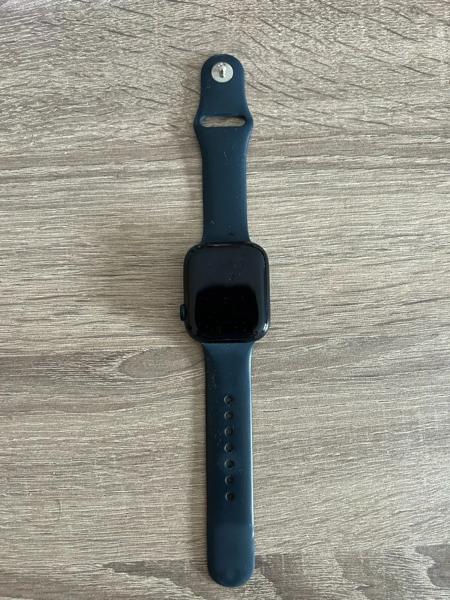 Apple Watch Series 8 2022 45mm - Image 3