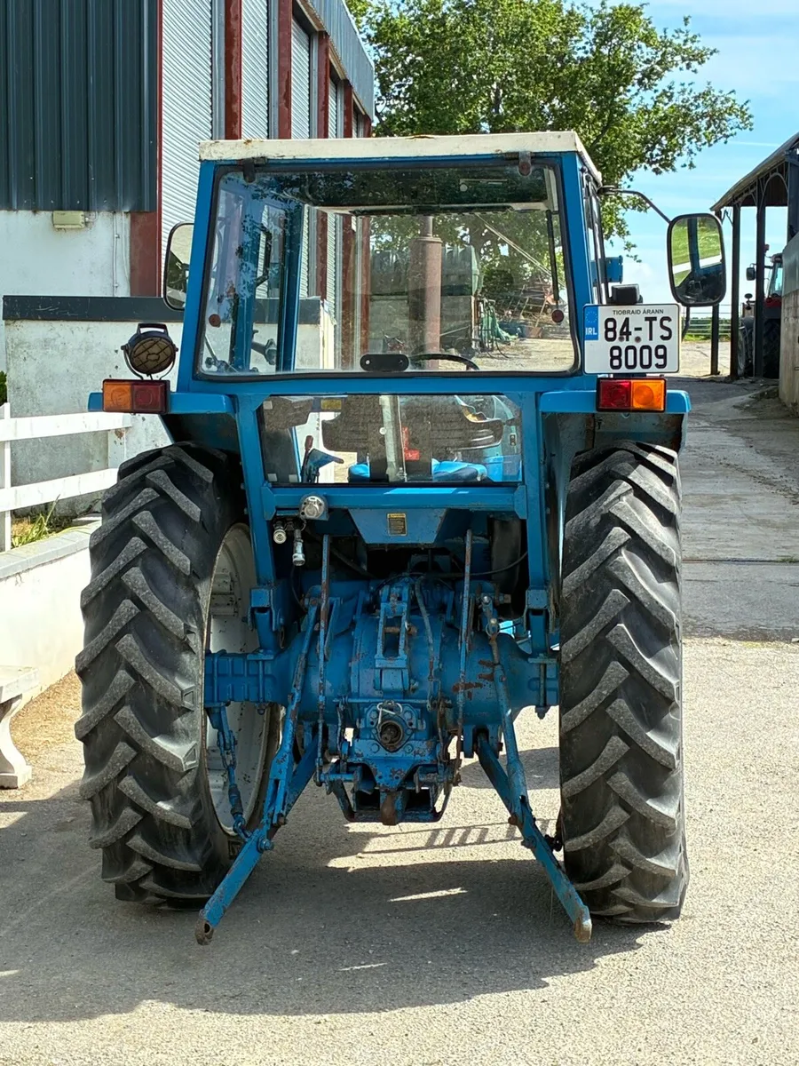 Ford 4600 tractor - Image 3