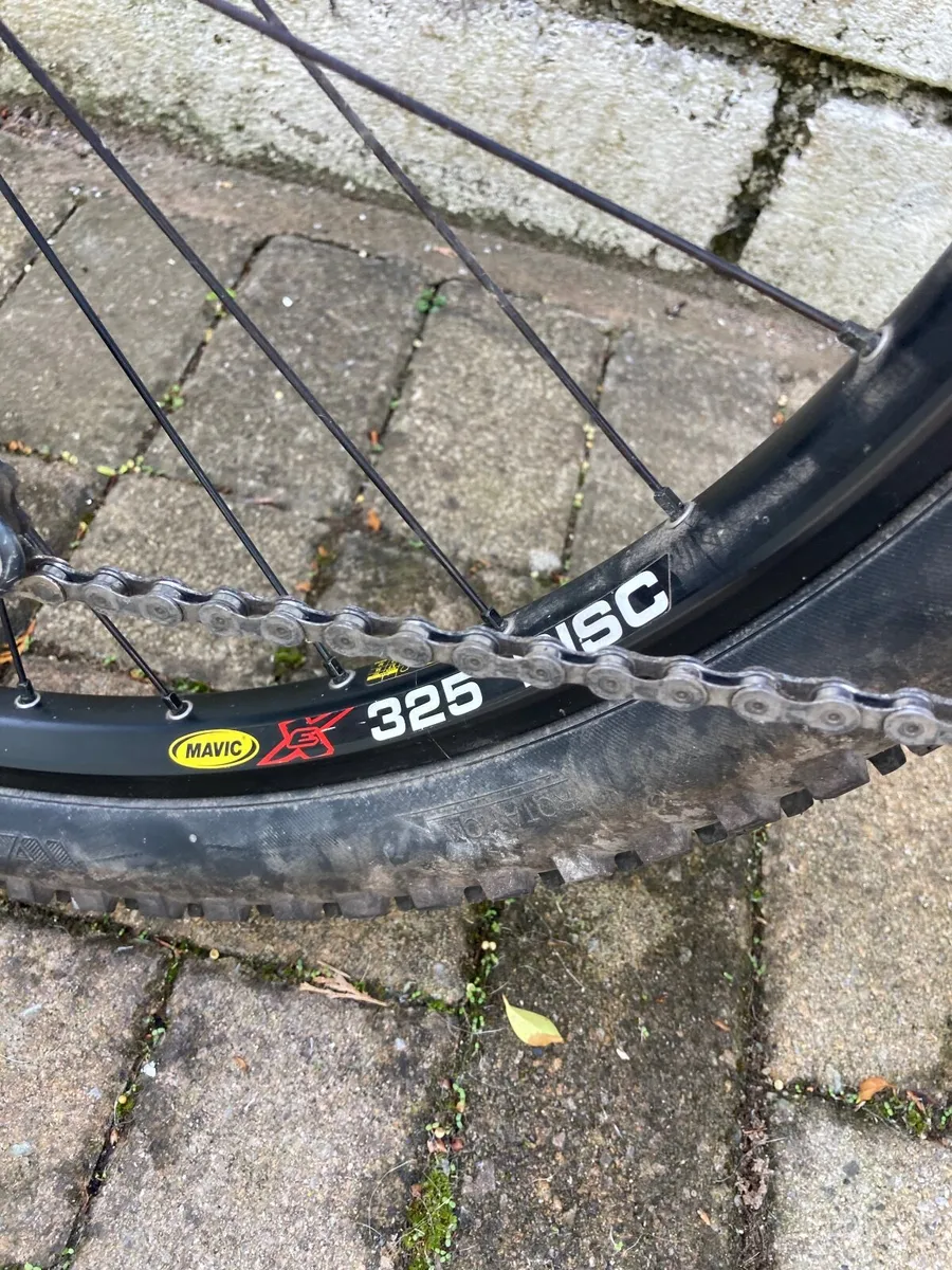 Mountain Bike PIVOT MACH 5 - Image 4