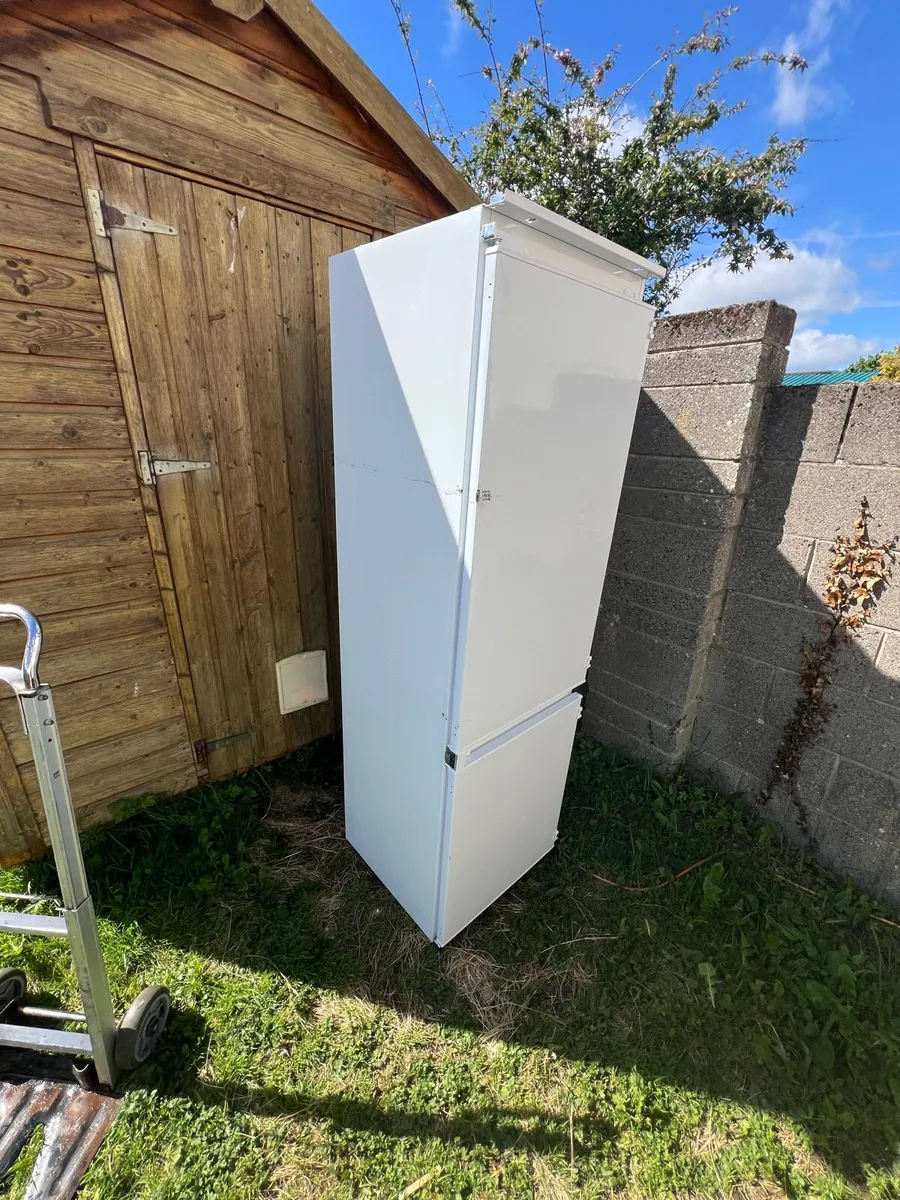 Fridge freezer - Image 2