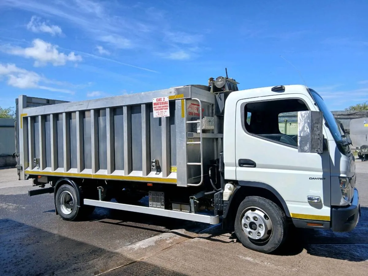 2023 Mitsubishi Fuso Canter 7.5 tonne Automatic - Image 3