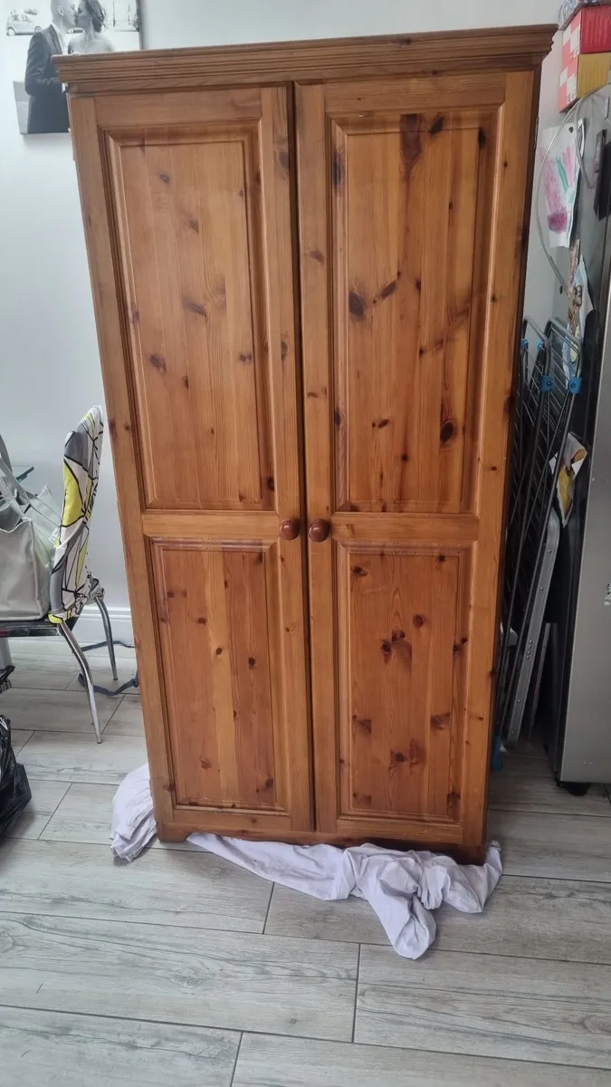 Wardrobe - Image 2