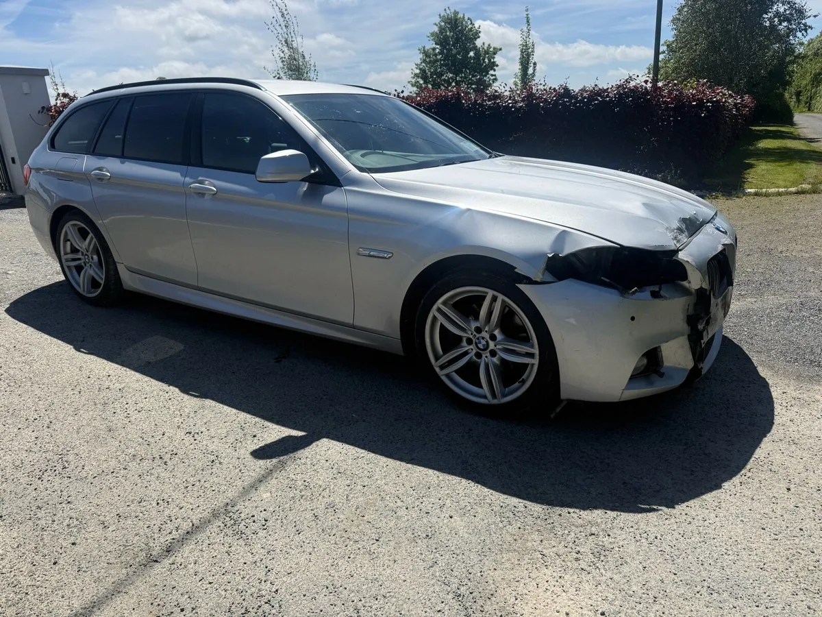 BMW 520d estate - Image 2