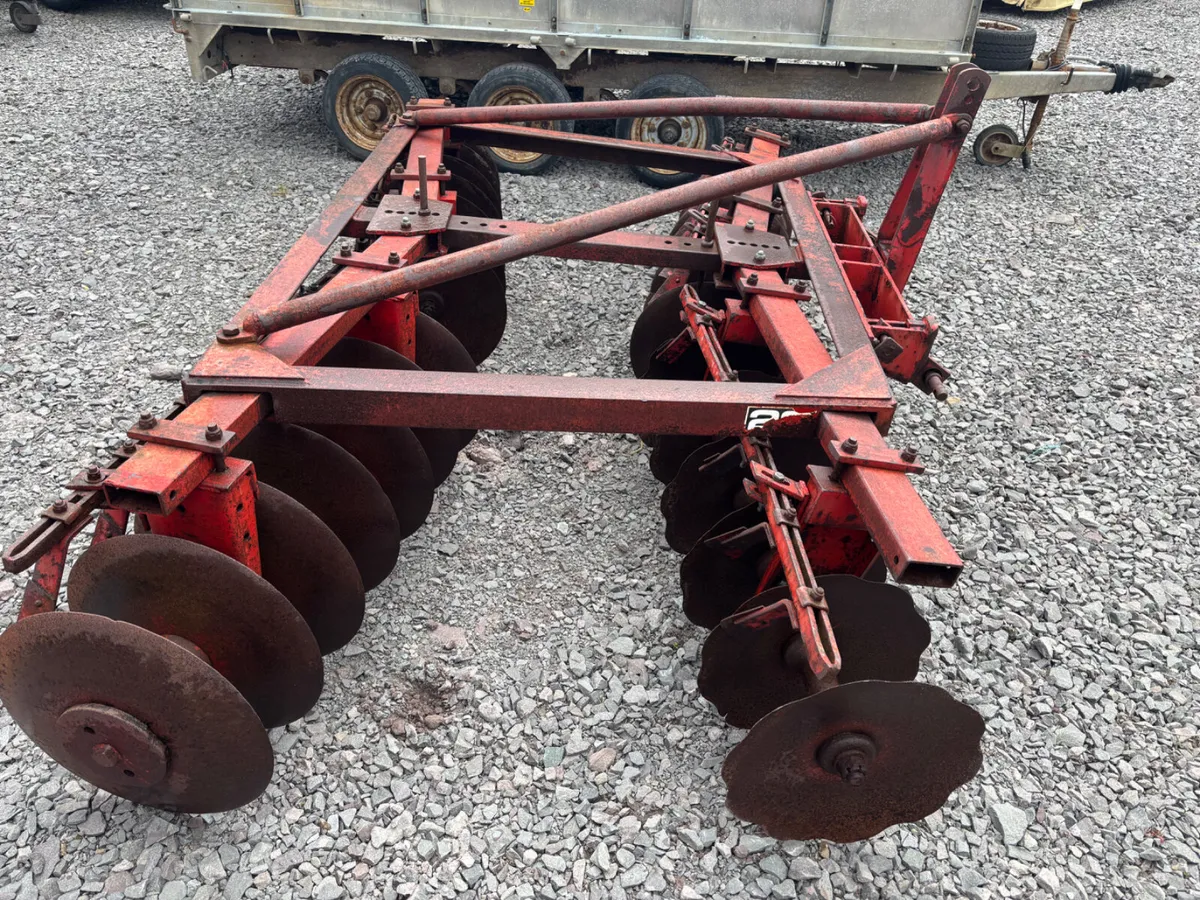 Massey Ferguson 9ft disc harrows - Image 1