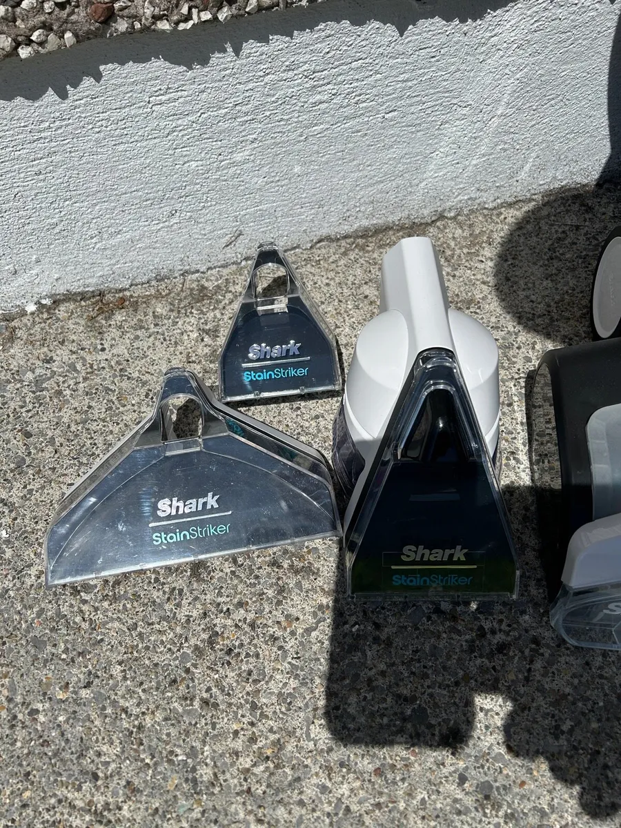 Shark CarpetXpert EX200UK Deep Carpet Cleaner - Image 3