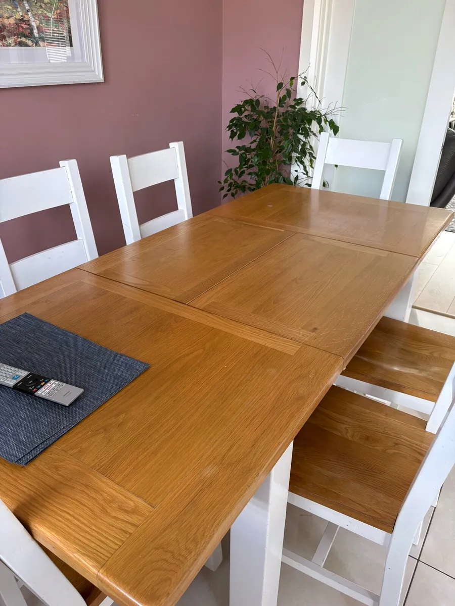 Kitchen table - Image 2