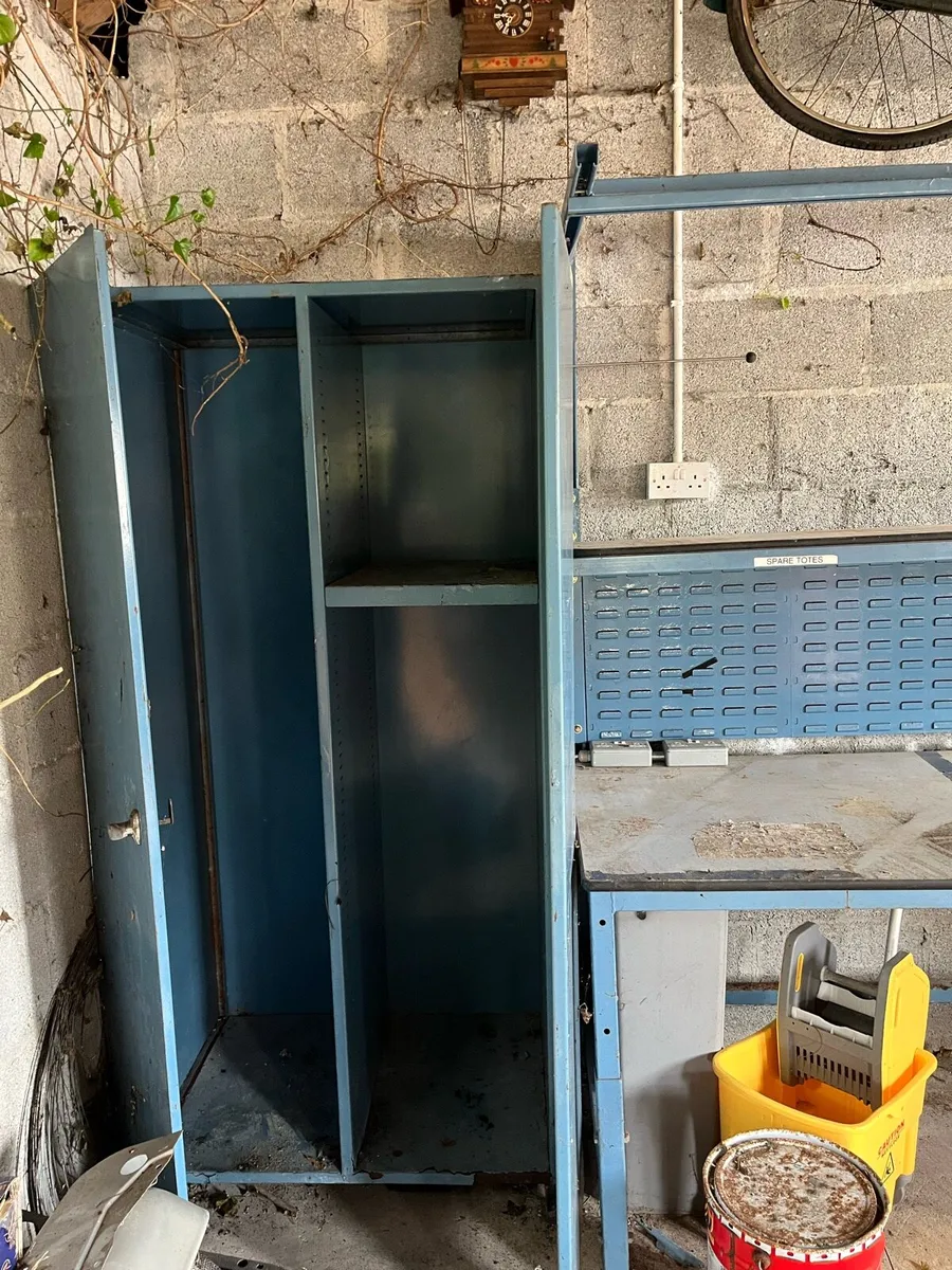Locker work bench - Image 2
