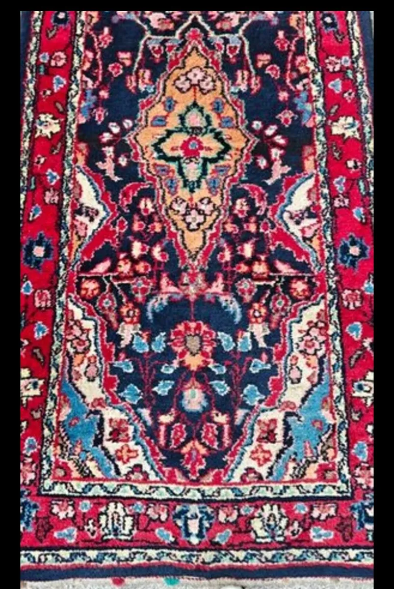 Pretty 11ft Perser Lillian knotted wool runner rug - Image 3