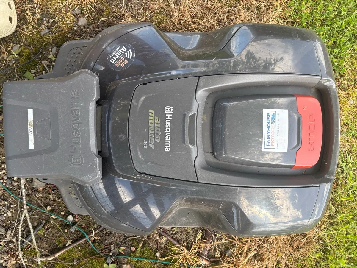 Husqvarna Robot Lawnmower - Image 2