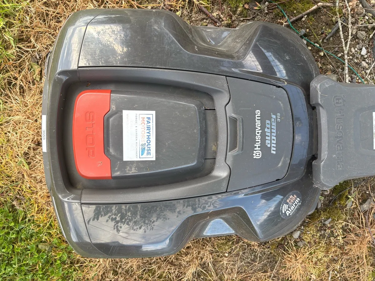 Husqvarna Robot Lawnmower - Image 3