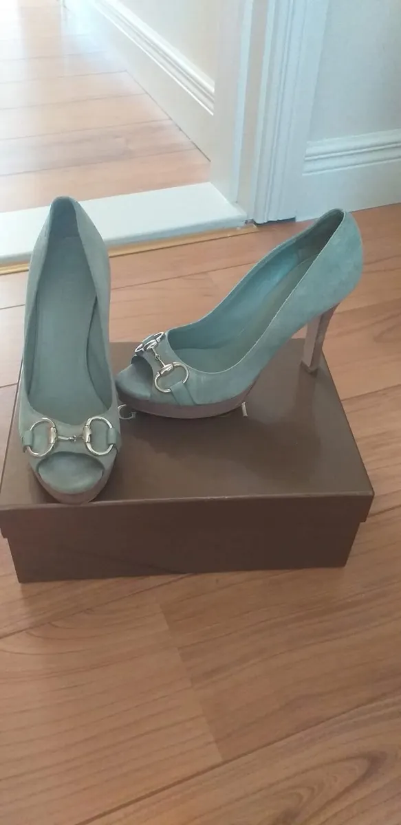 Ladies Shoes - Image 2