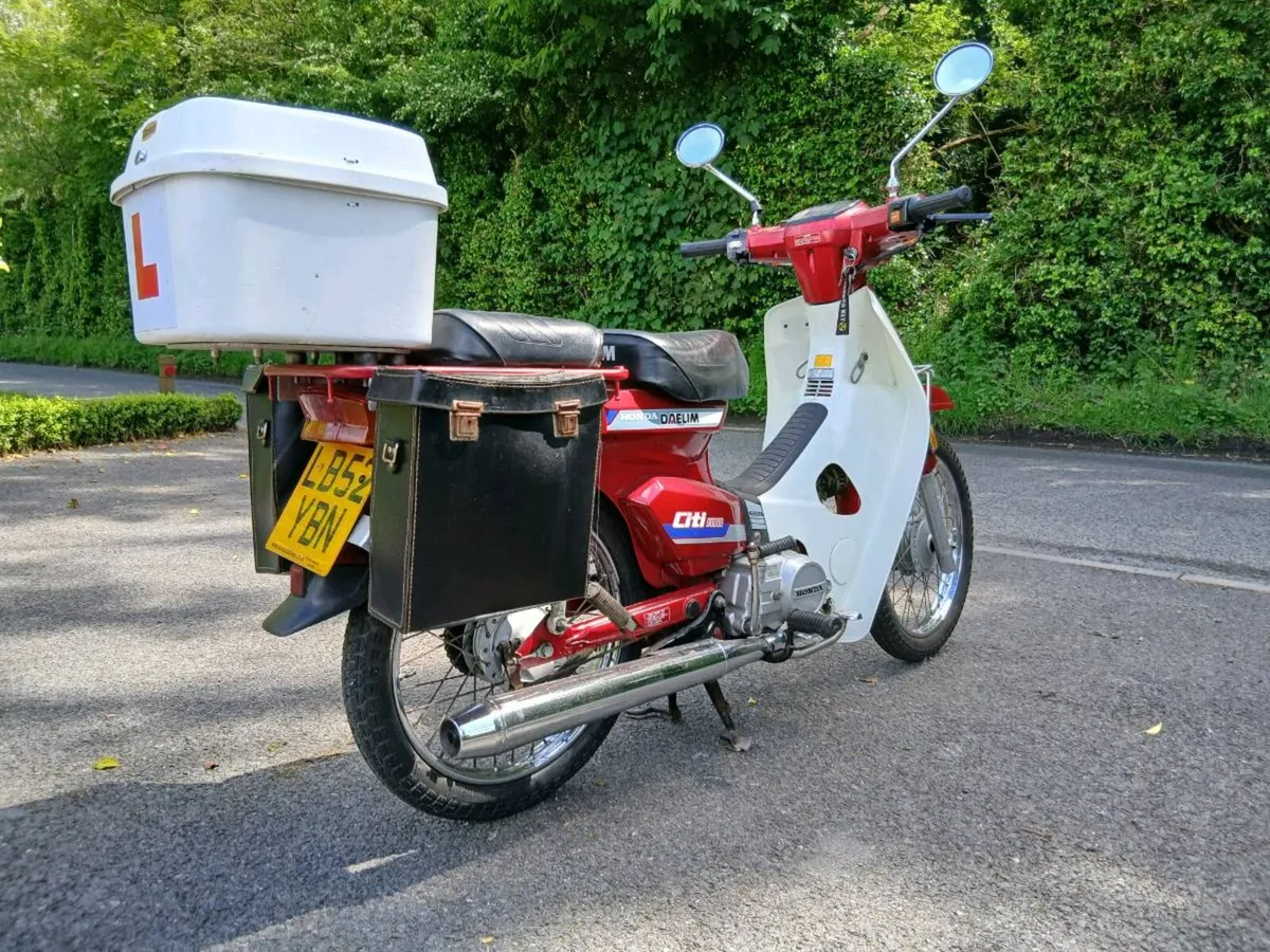 Honda daelim 100cc - Image 2