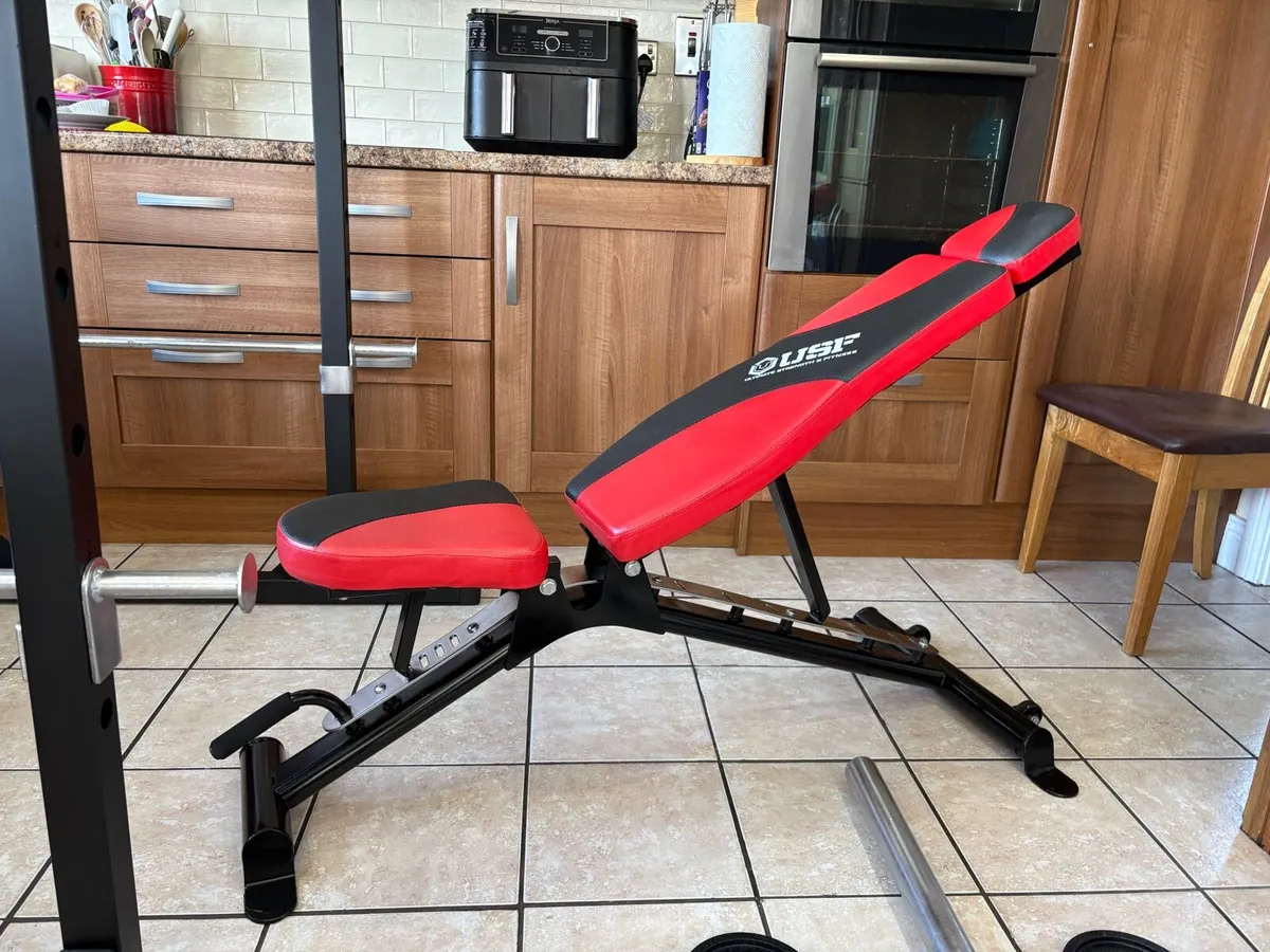 BEST GYM WEIGHTLIFTING SET ON DONE DEAL!!!! - Image 3