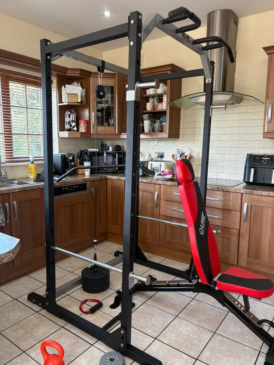 BEST GYM WEIGHTLIFTING SET ON DONE DEAL!!!! - Image 4