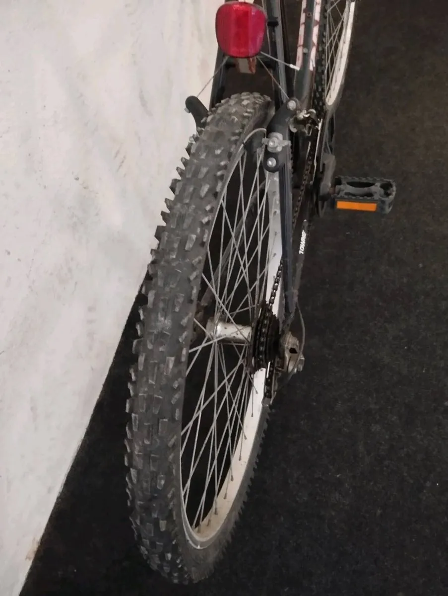 26inch bike - Image 4