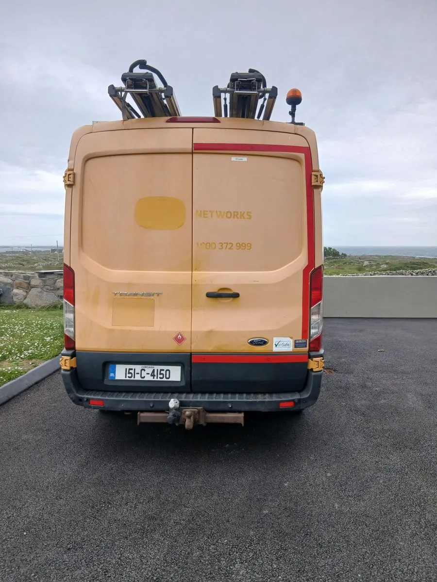 Ford Transit 4x4 - Image 2