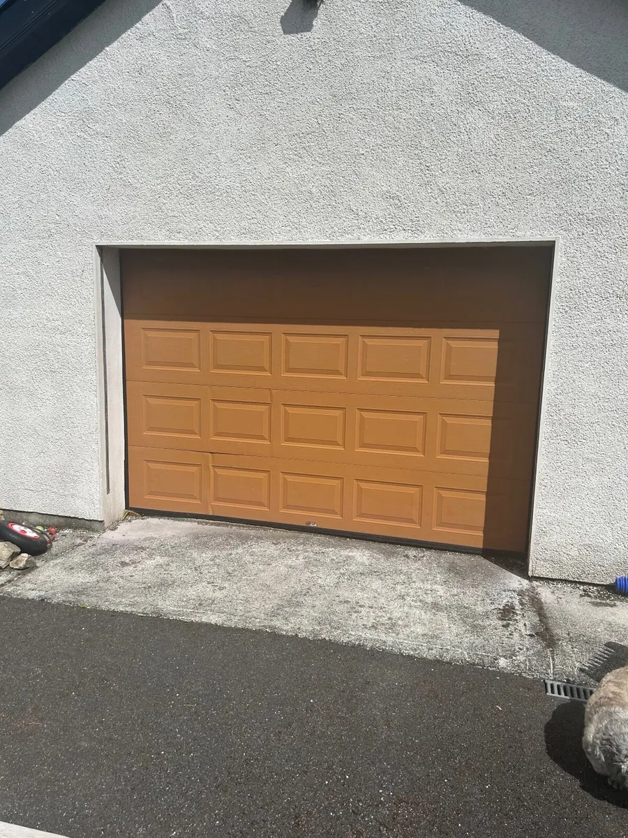 Garage door - Image 4