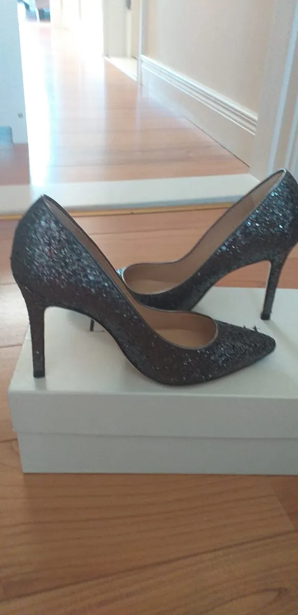 Shoes - Image 2