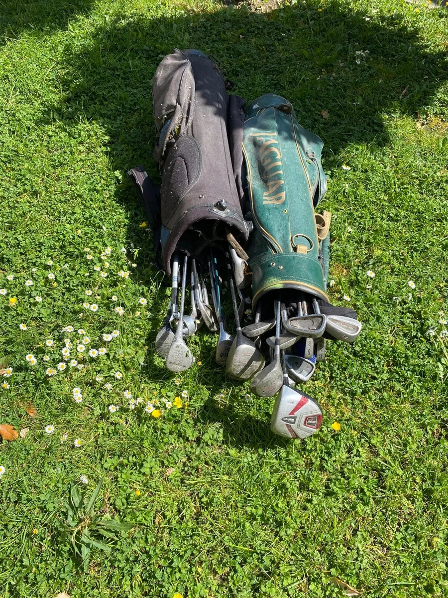 2 x sets of golf clubs - Image 1