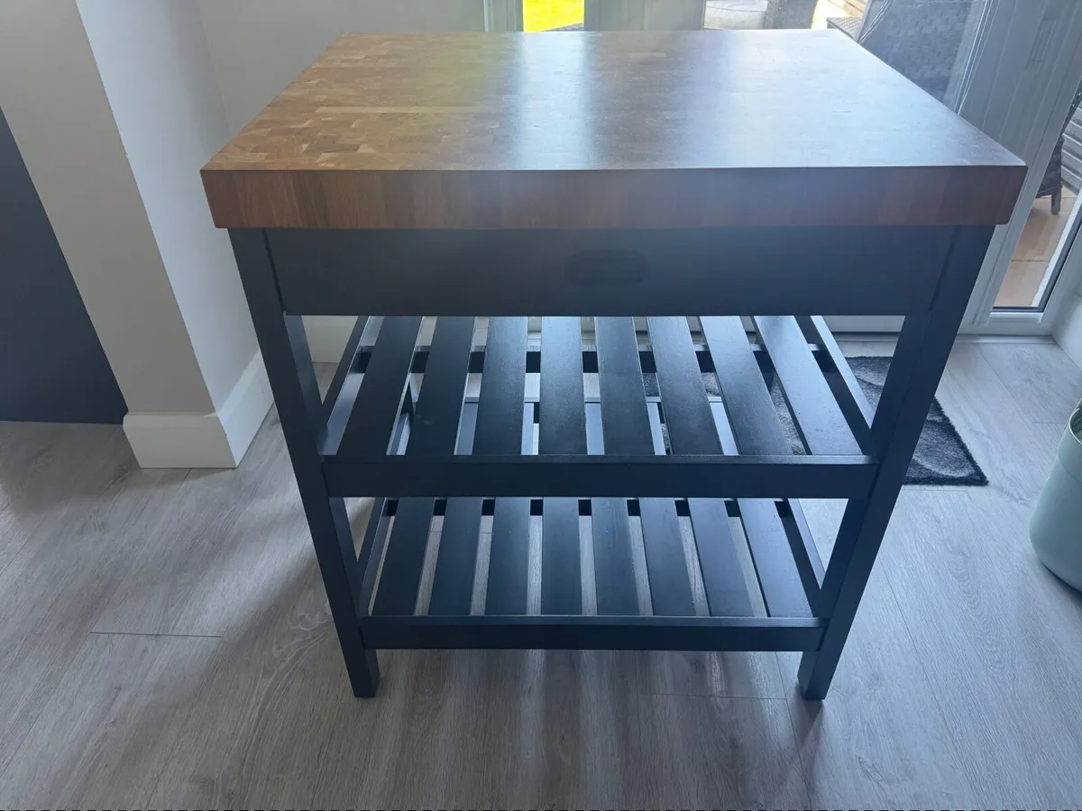 Kitchen Island - Image 4