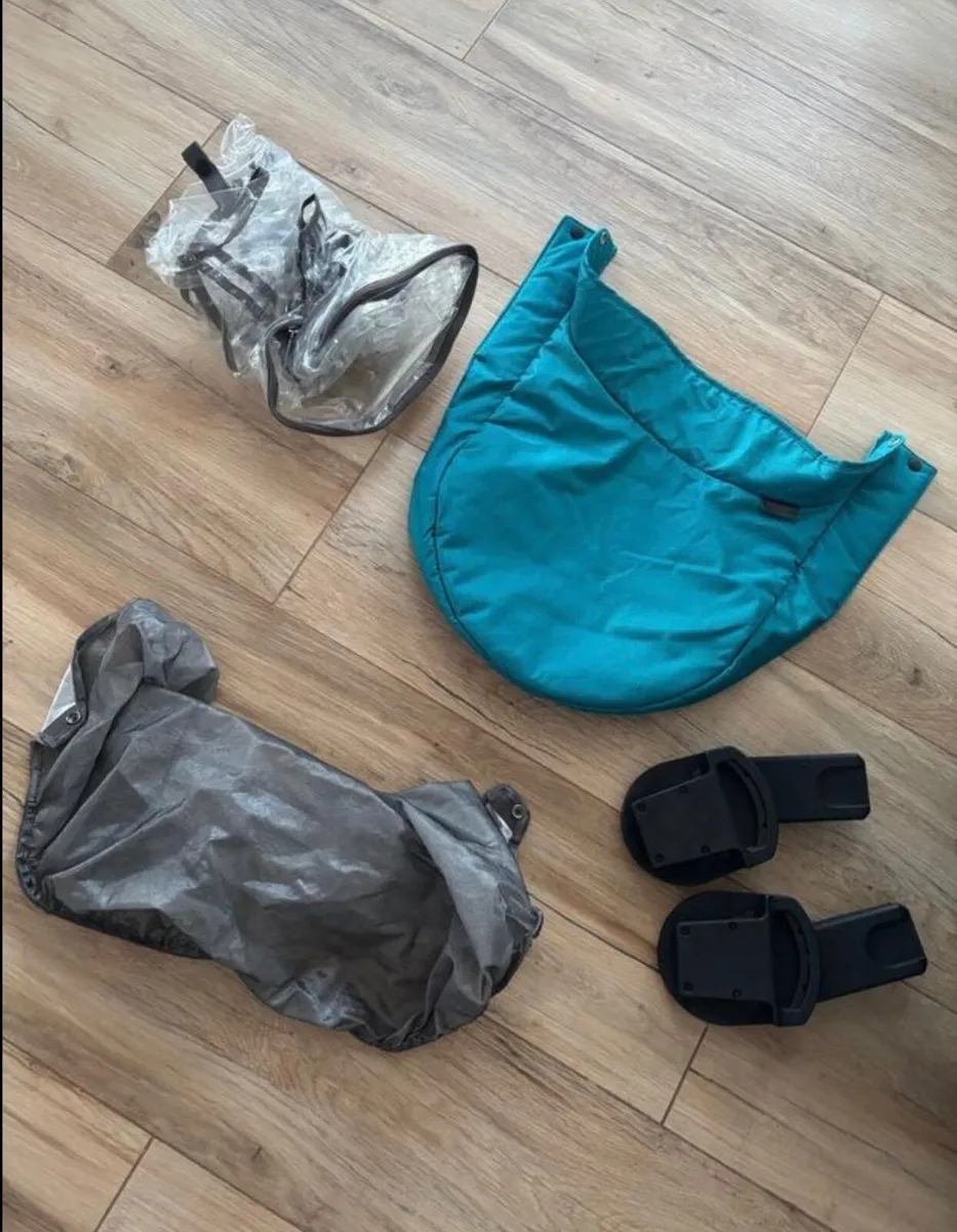 Mamas & papas 3 piece bundle - Image 4