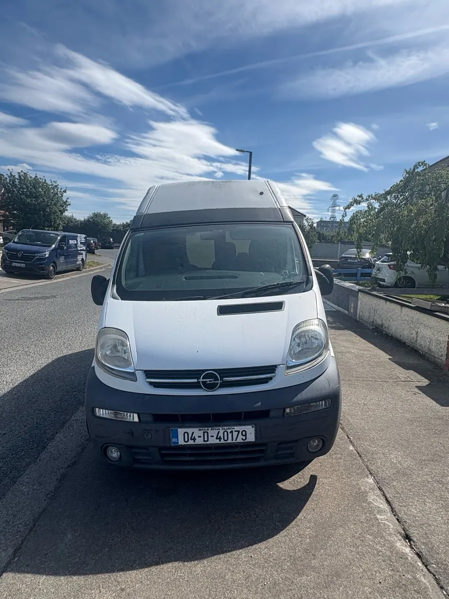 Camper van - Image 3