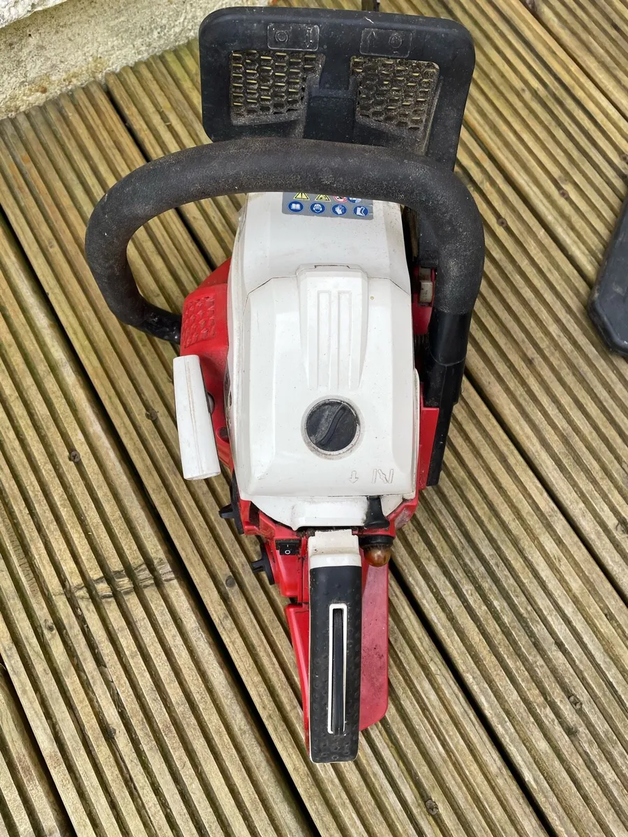 Chainsaw - Image 3