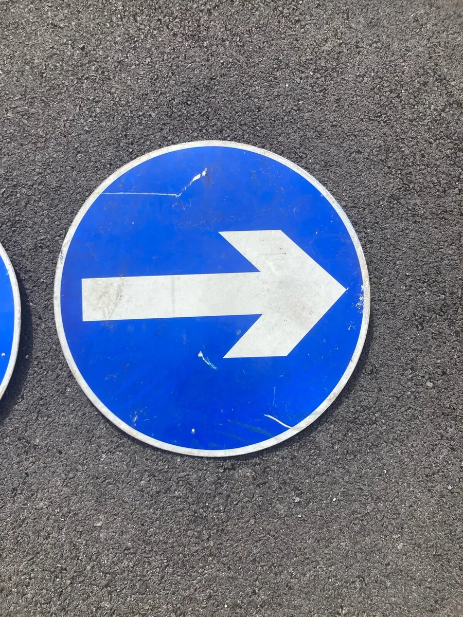 Uk road signs free postage - Image 2