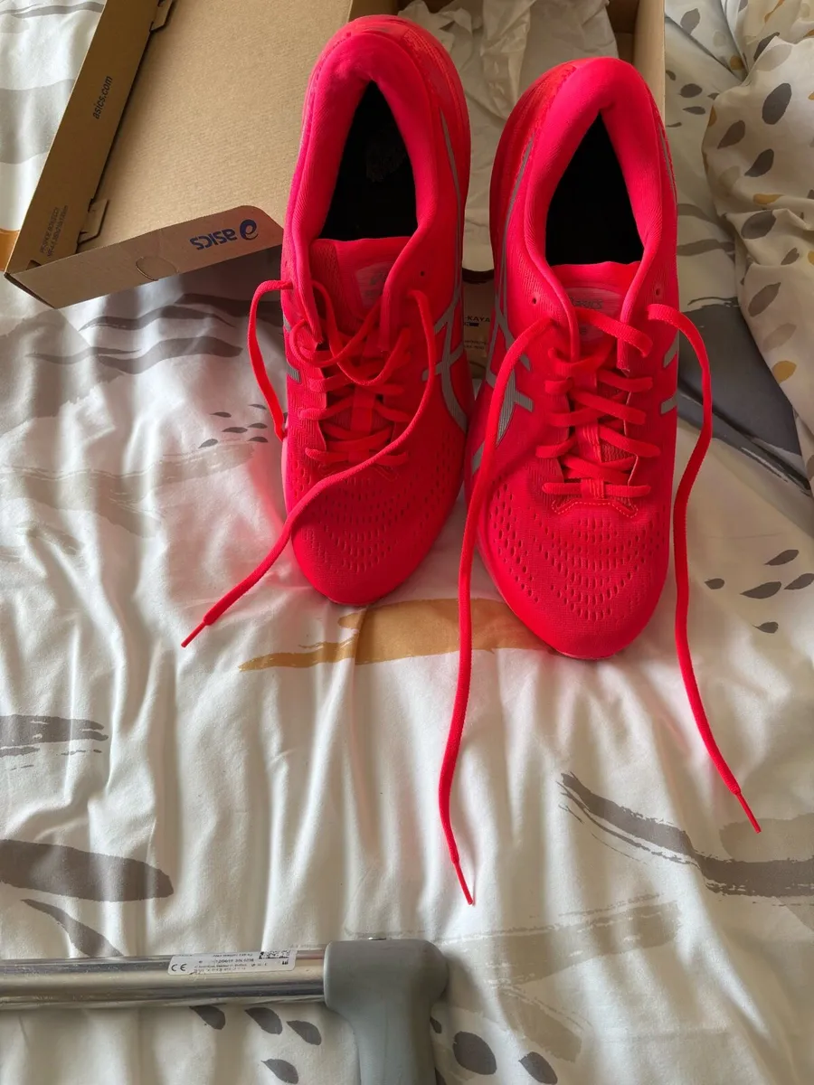New ASICS Gel Kayano Runners U K 11 - Image 1