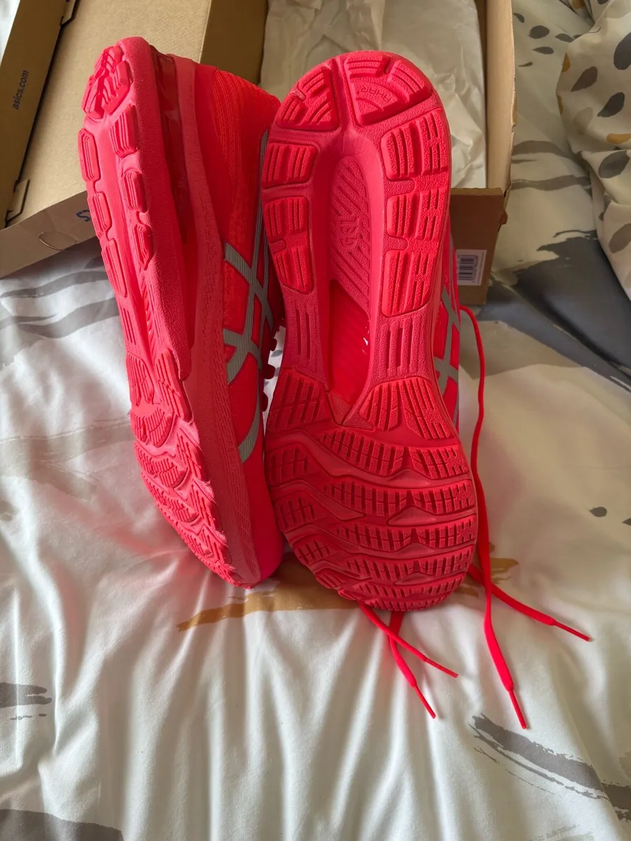 New ASICS Gel Kayano Runners U K 11 - Image 3