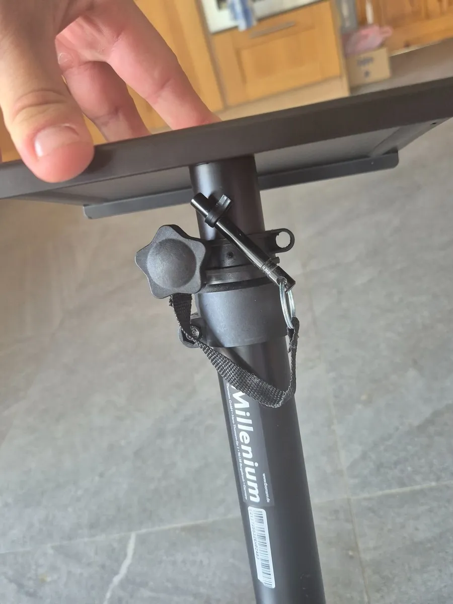 Millenium BS-500 Studio Monitor 2 Speaker Stands - Image 3