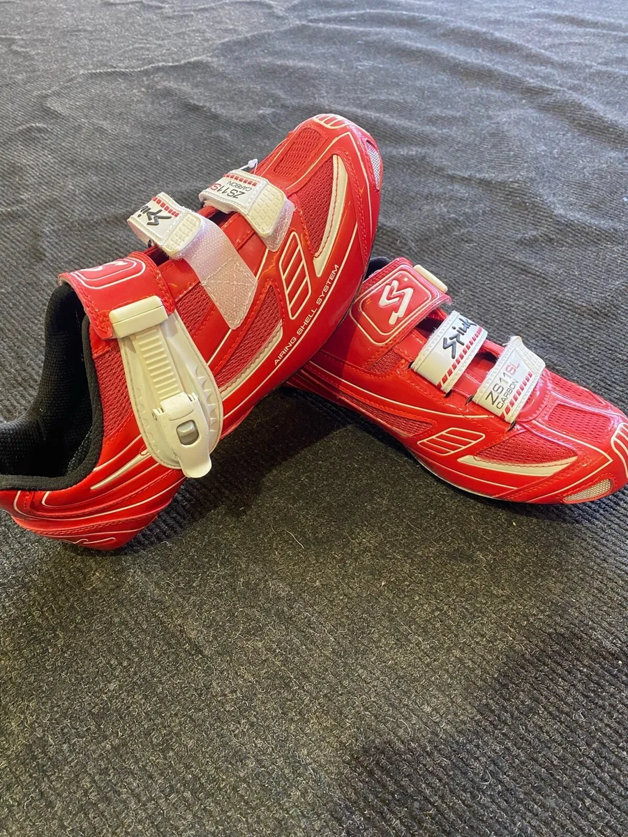Cycling shoe - Image 1