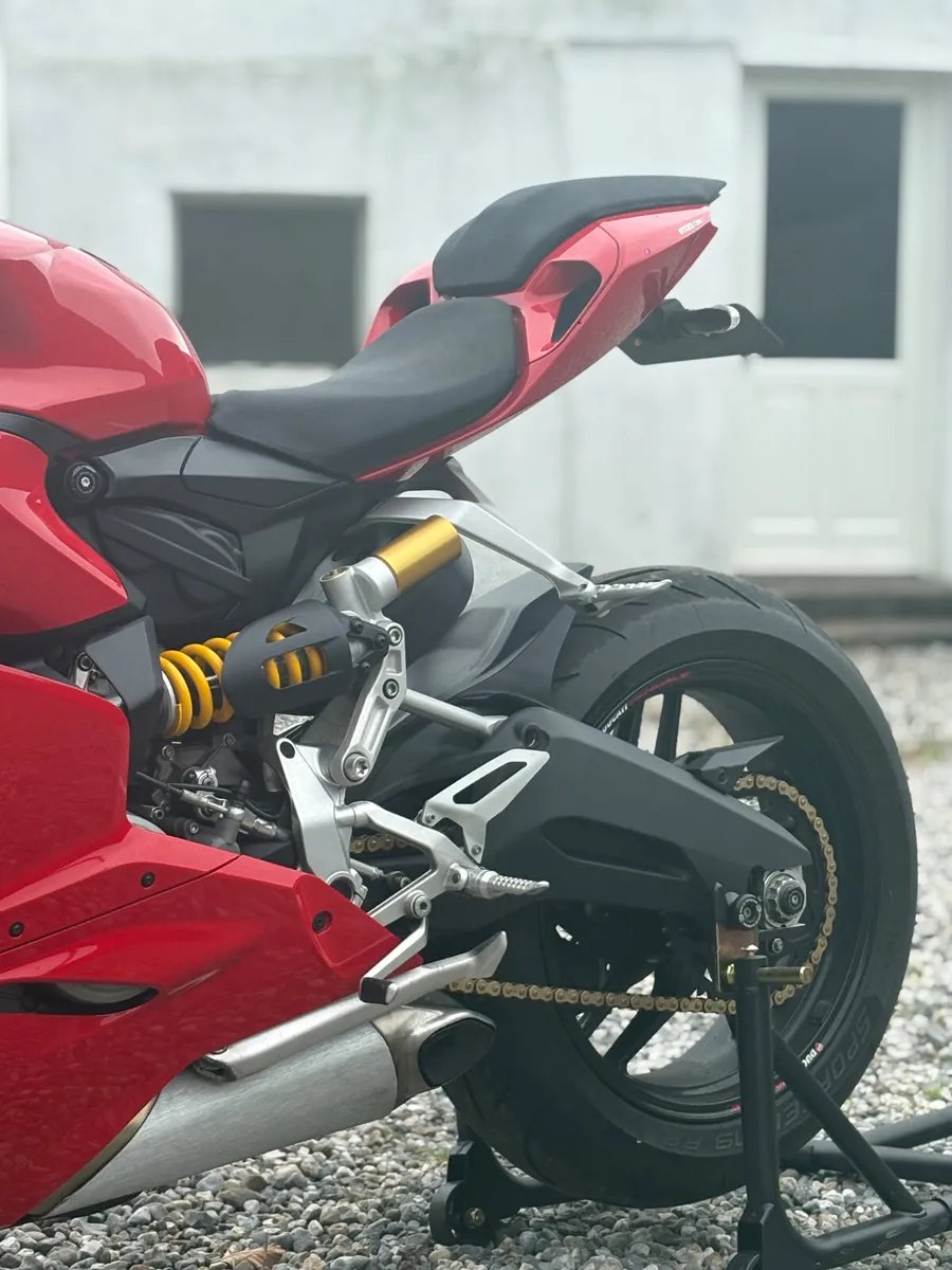 DUCATI 899 Pangale 2015 - Image 2