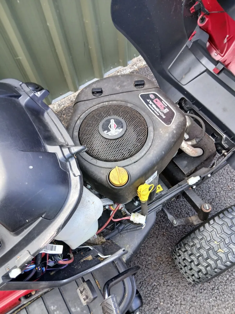 Castlegarden ride on mower xdc140hd - Image 3