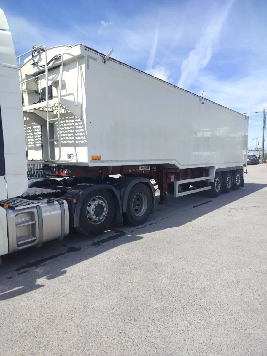 Wilcox Tipping Trailer - Image 1