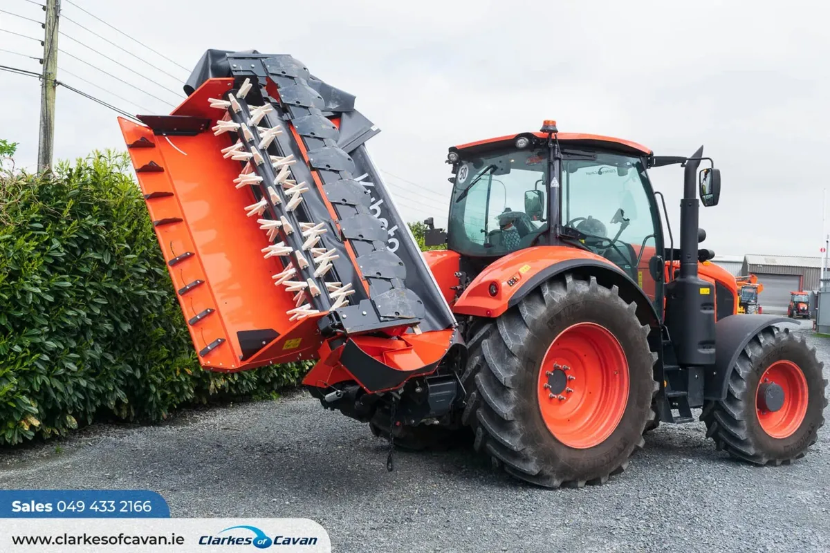 New Kubota DM6028 Mtd Conditioner Mower - Image 4