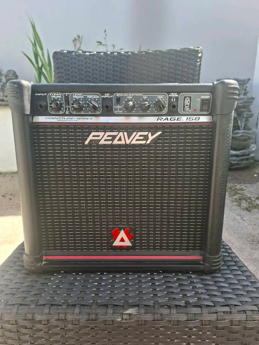 Peavey Rage 158 Transtube 15w guitar amp - Image 1