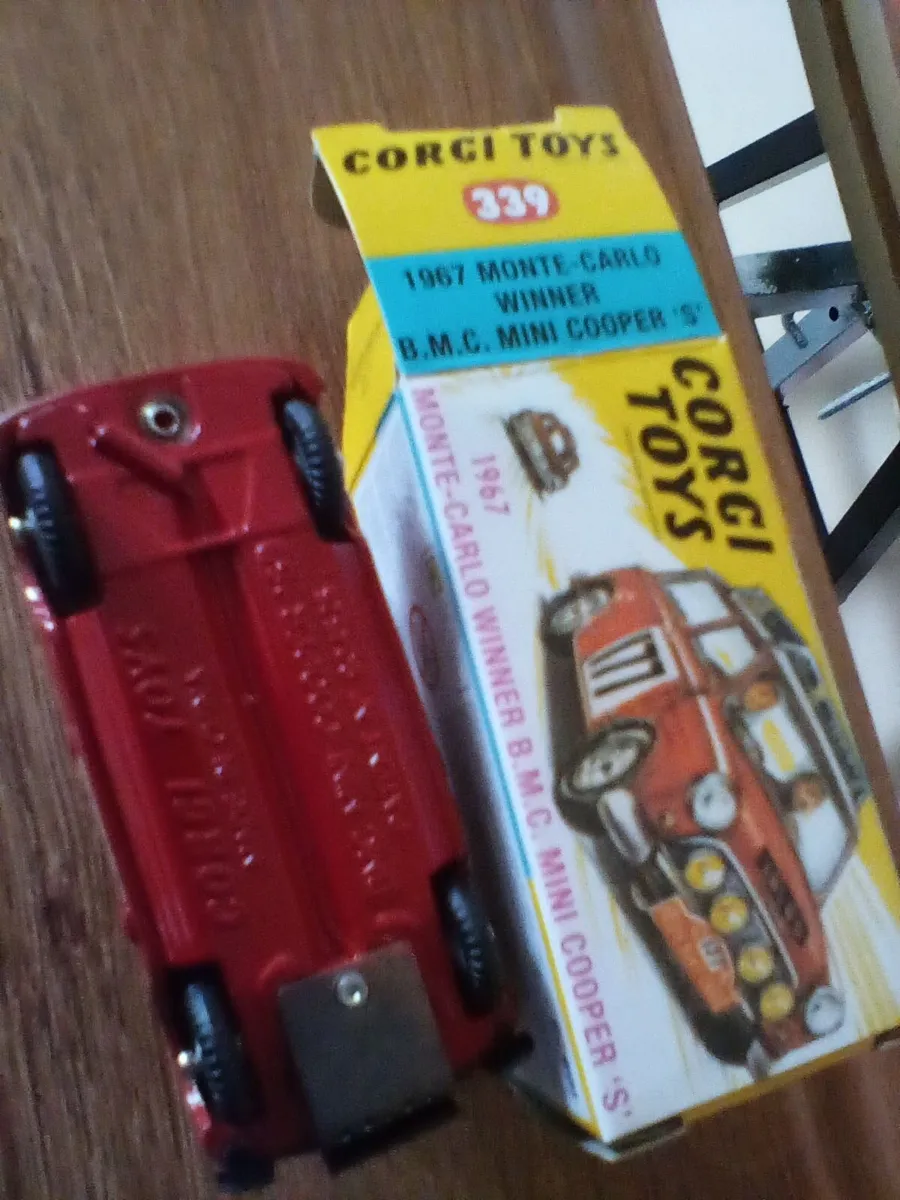 Corgi mini cooper. - Image 4