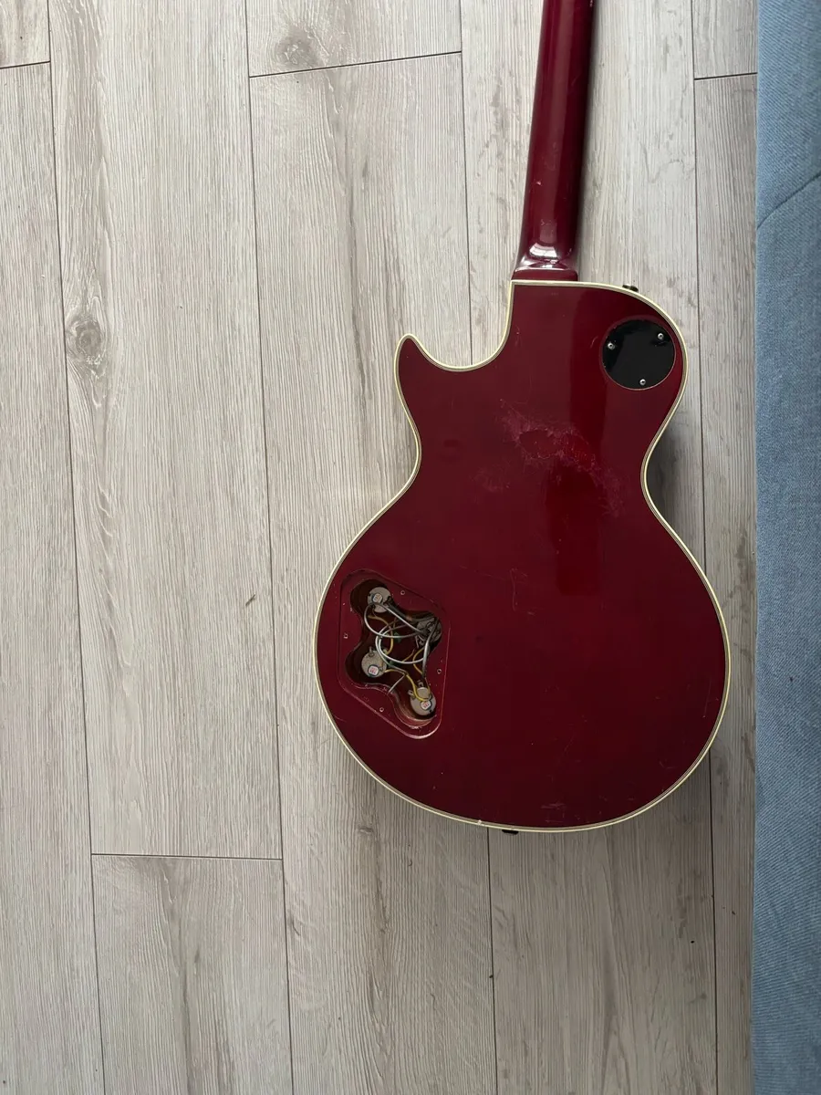 Red Pearl guitar - Image 4