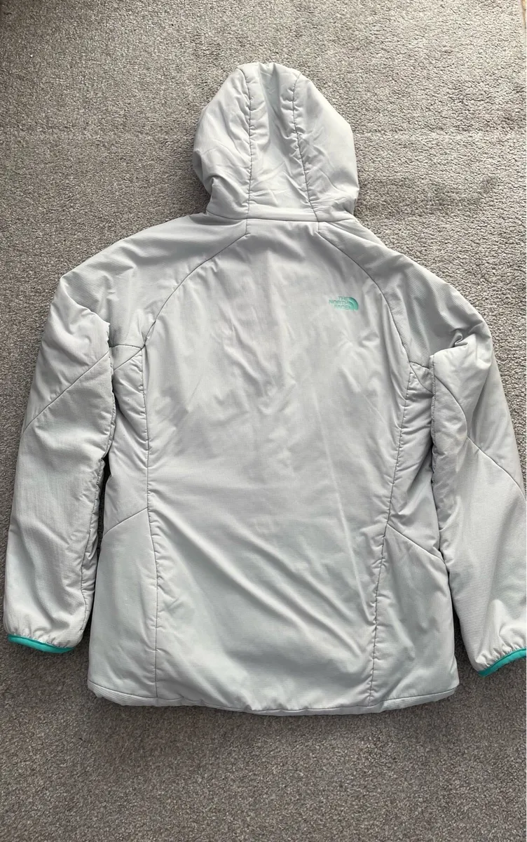 North Face women’s jacket - Image 2