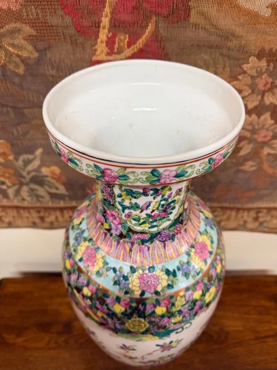 Vintage Hand-Painted Famille Rose Ceramic Vase - Image 2