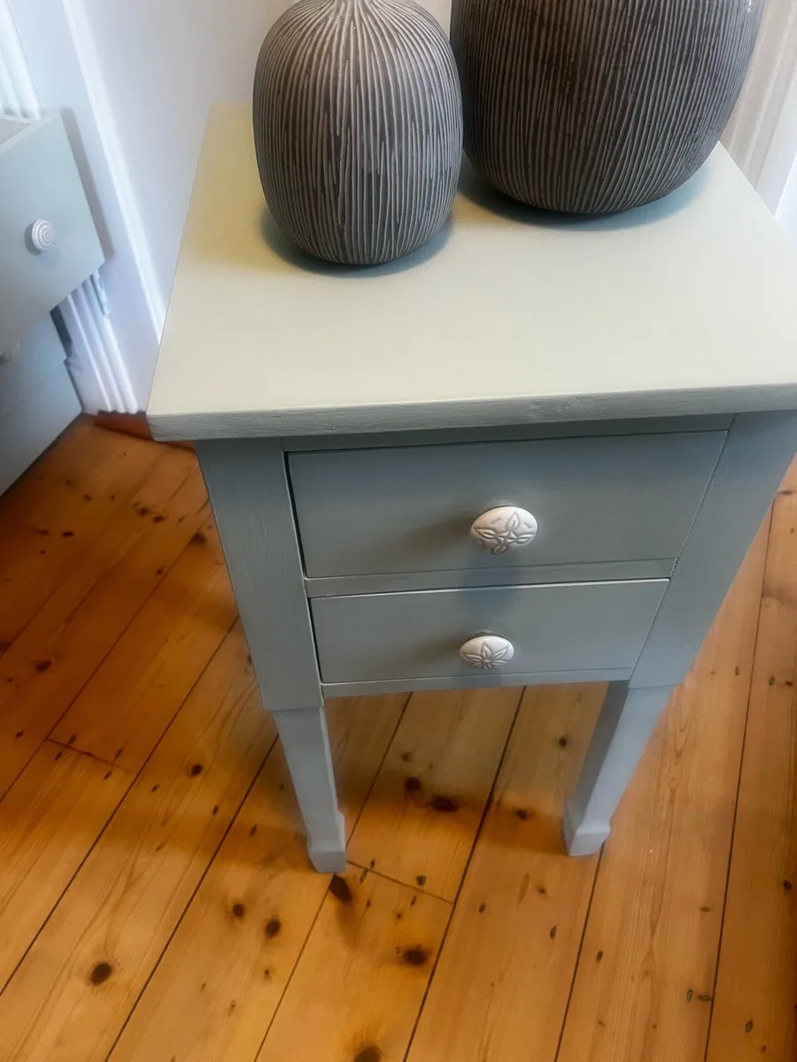 Bedside table - Image 3