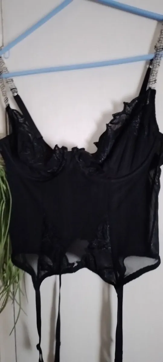 Crossdresser?.lingerie.