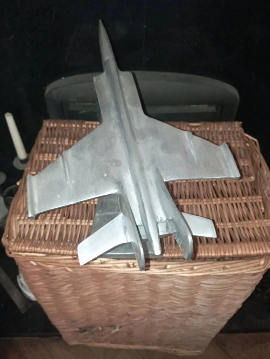 SK STYLE DECORATIVE TORADO FIGHTER JET  METAL JET. - Image 3