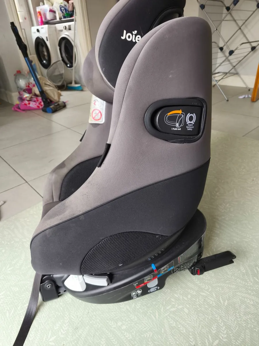 Joie Spin 360 car seat - Image 2