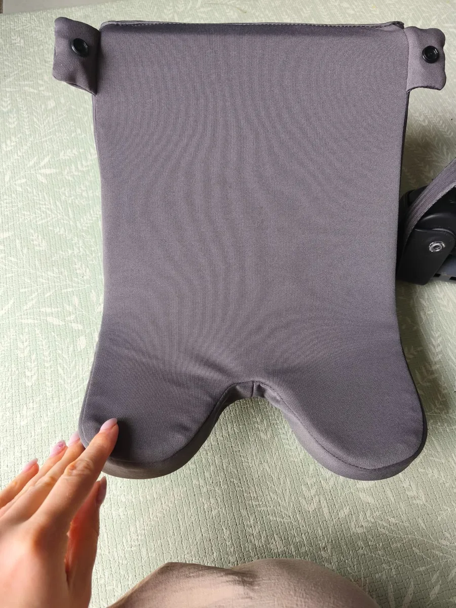 Joie Spin 360 car seat - Image 4
