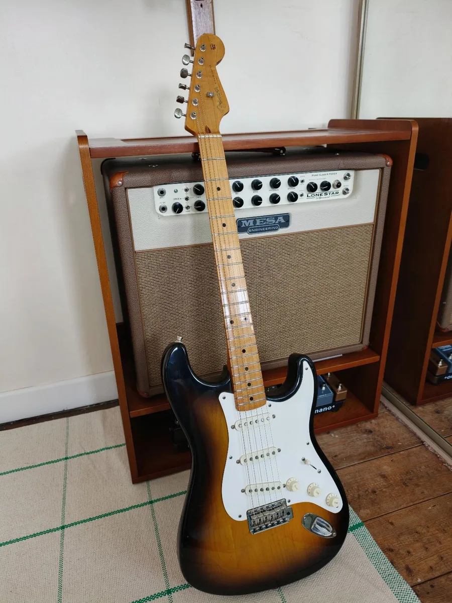 Fender Classic Series 50s Stratocaster - Image 1