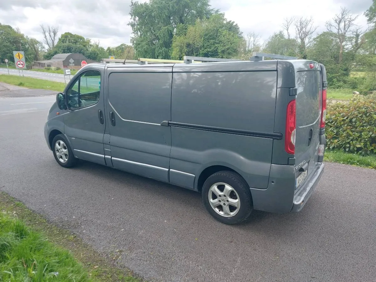 VAUXHALL VIVARO 2900 SPORTIVE 2014 NEW CVRT 03/27 - Image 2