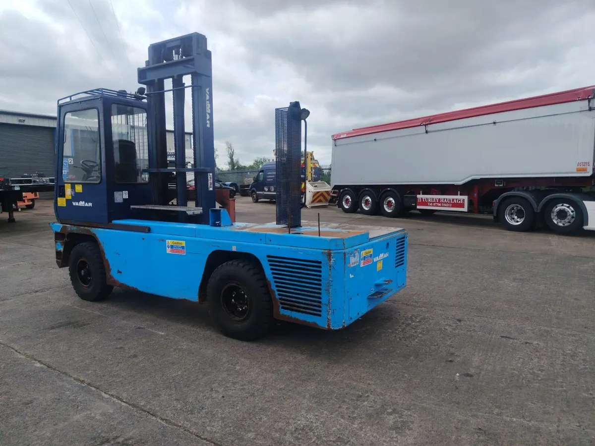 VALMAR 50 Side loading forklift 5 Ton - Image 3